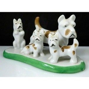 Scottish Terrier Dog Figurine Ceramic Mom With Three Puppies Trico Japan Vintage